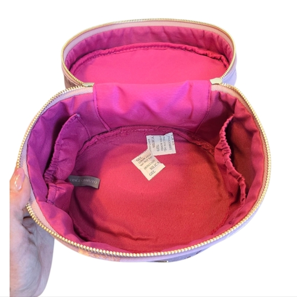 Vince Camuto Lilac Embossed Fabric Cosmetic Makeup Storage Case - Picture 3 of 6